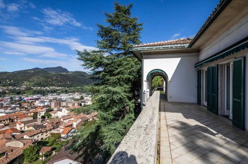 Lussuosa villa sulle colline Svizzere – Mendrisio