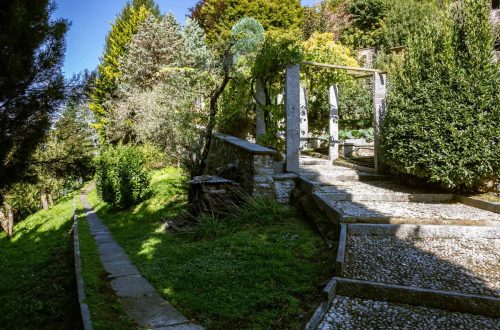 Lussuosa villa sulle colline Svizzere – Mendrisio