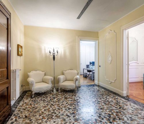 Elegante ufficio in contesto d’epoca – via Benedetto Marcello, Milano – 4