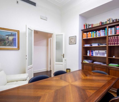 Elegante ufficio in contesto d’epoca – via Benedetto Marcello, Milano – 10