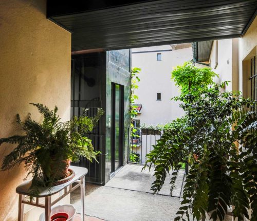 Graziosa mansarda con terrazzo – via Circo, Milano