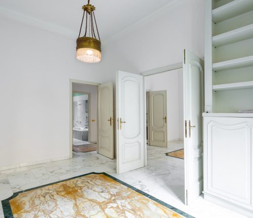 Grazioso appartamento con giardino privato
Zona Quadronno, Milano